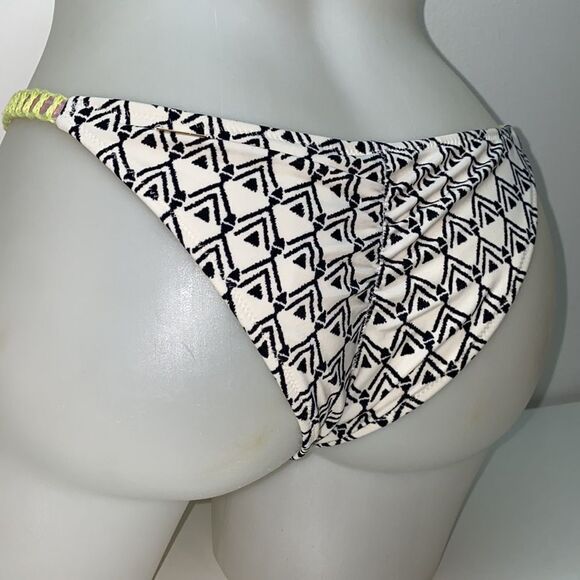 🔥🏖VICTORIA SECRET  swimsuit 34C The Fabulous/push-up/bottom Small itsy  New#7 - Picture 8 of 9